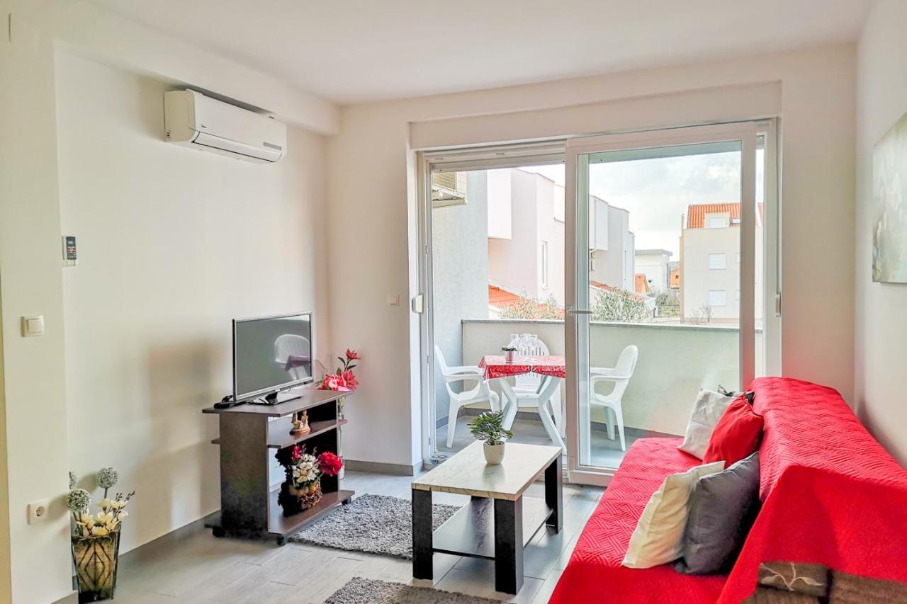 Apartments Yoko โนวาลยา ภายนอก รูปภาพ