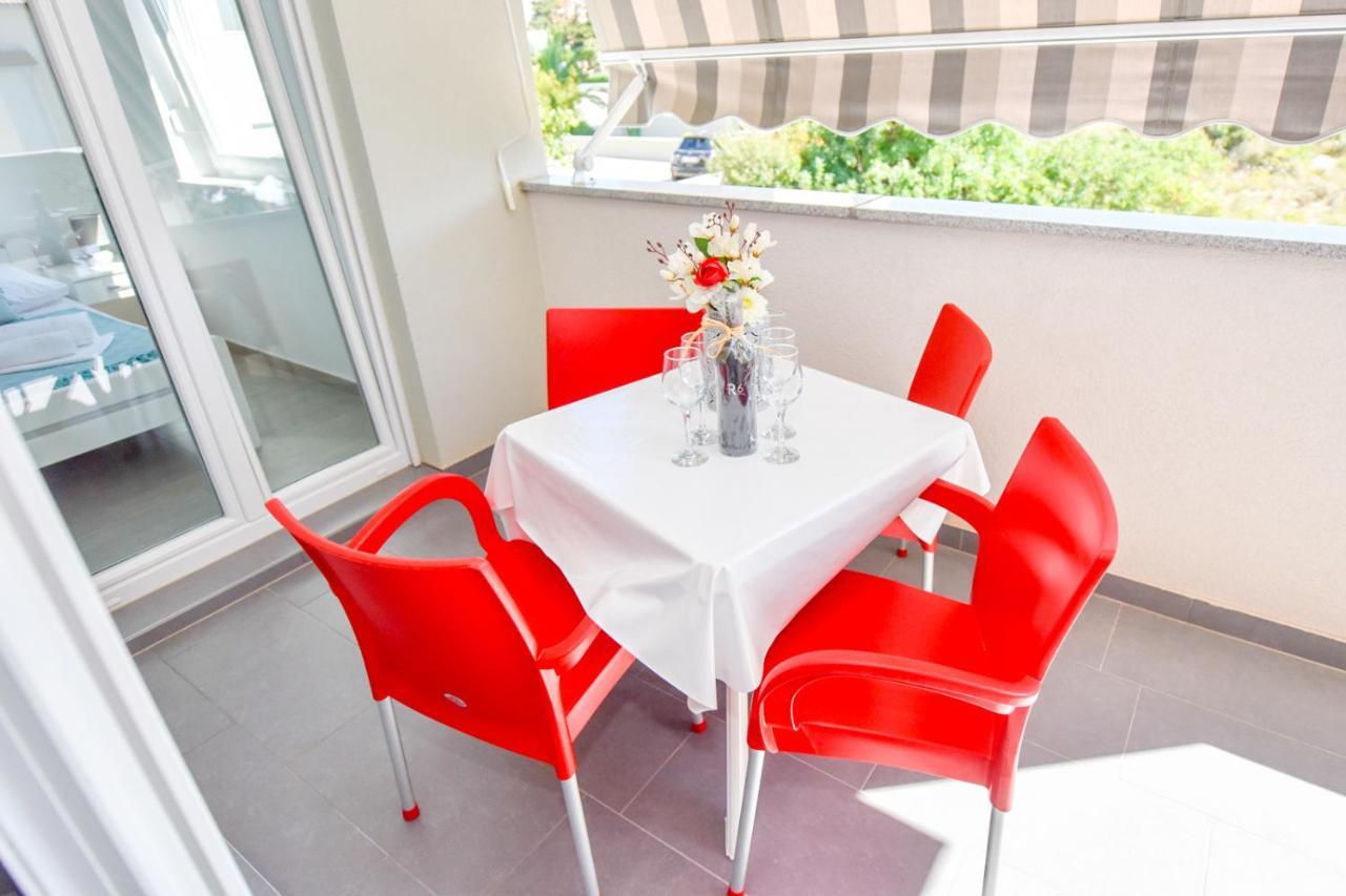 Apartments Yoko โนวาลยา ภายนอก รูปภาพ