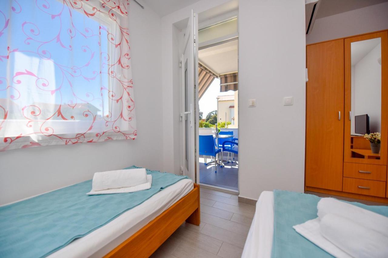 Apartments Yoko โนวาลยา ภายนอก รูปภาพ