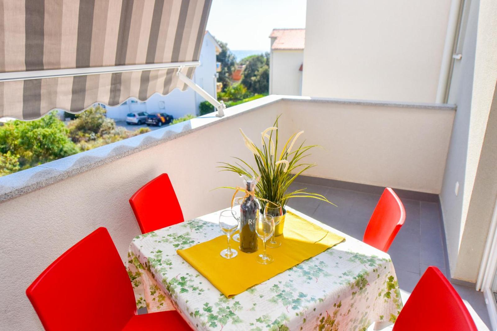 Apartments Yoko โนวาลยา ภายนอก รูปภาพ