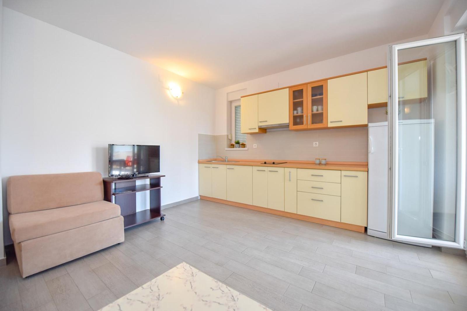 Apartments Yoko โนวาลยา ภายนอก รูปภาพ