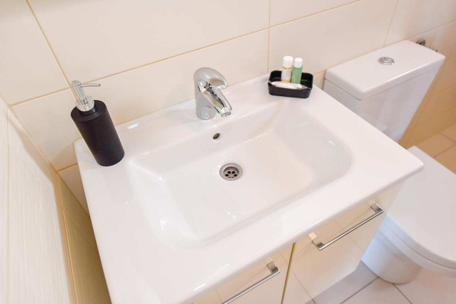 Apartments Yoko โนวาลยา ภายนอก รูปภาพ